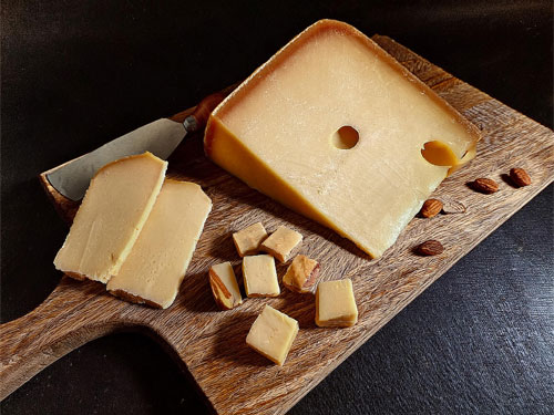 image of gouda cheese.